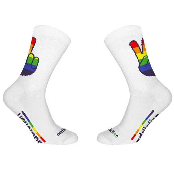 Pride Peace – fehér zokni, az önkifejezés stílusa
